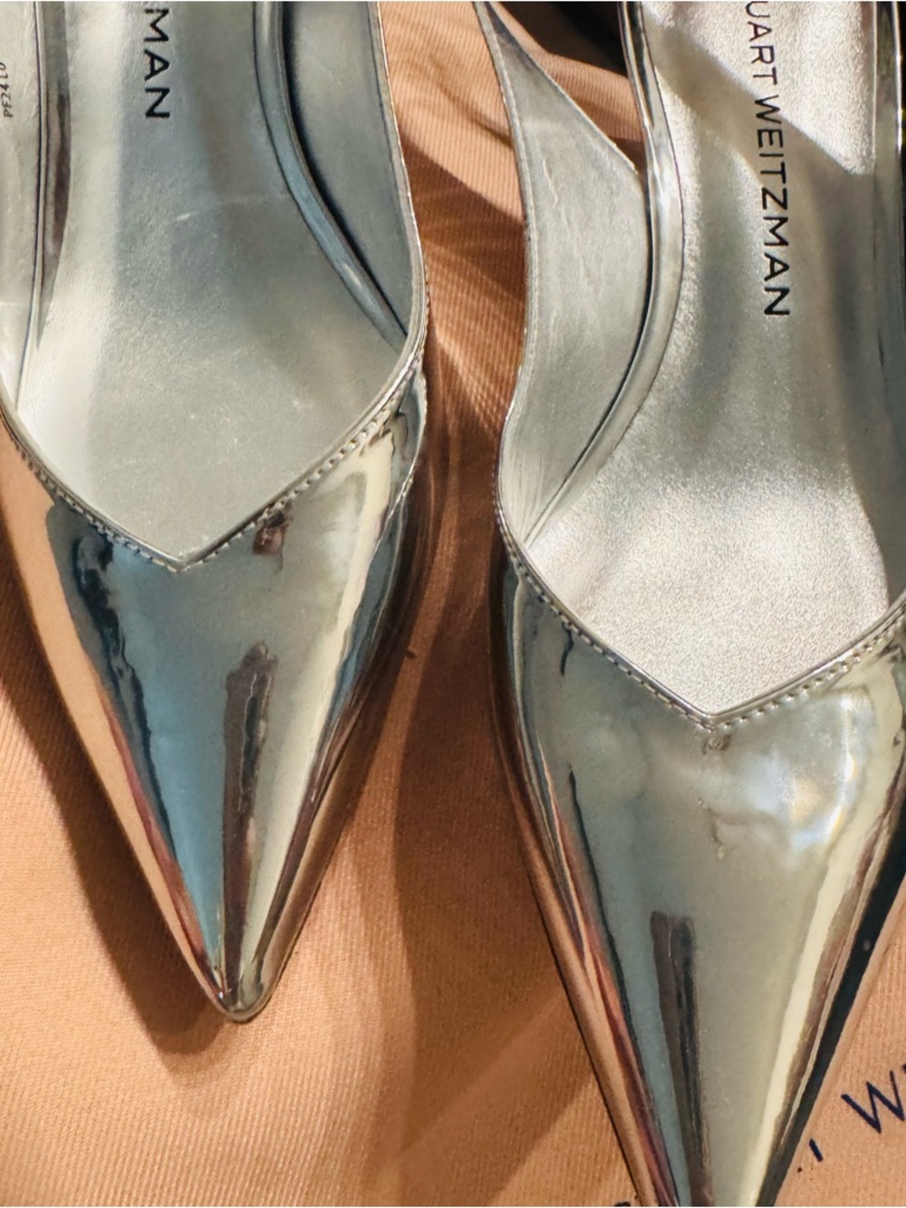 Stuart Weitzman Metallic Lina Point Silver Flats - Picture 13 of 13